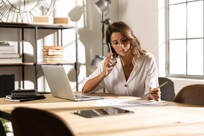 Como-mejorar-la-experiencia-del-home-office