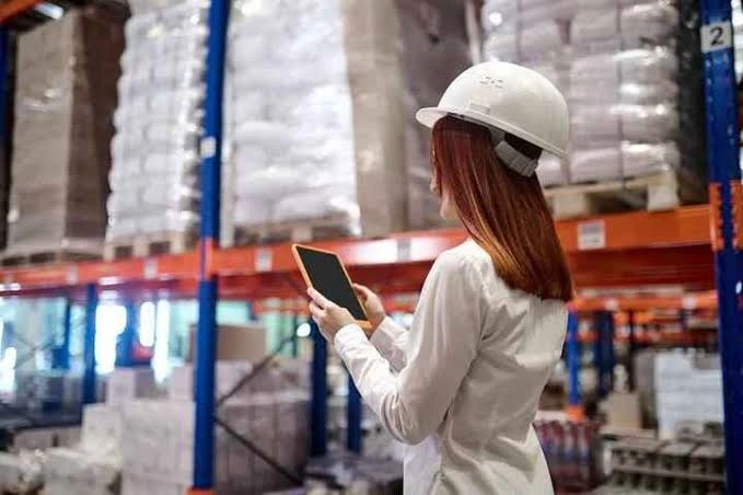 Amplificador-de-senal-movil-y-mas-herramientas-para-mejorar-la-productividad-en-almacenes